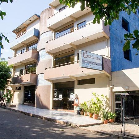 Hotel Catedral Ciudad del Este Exterior foto